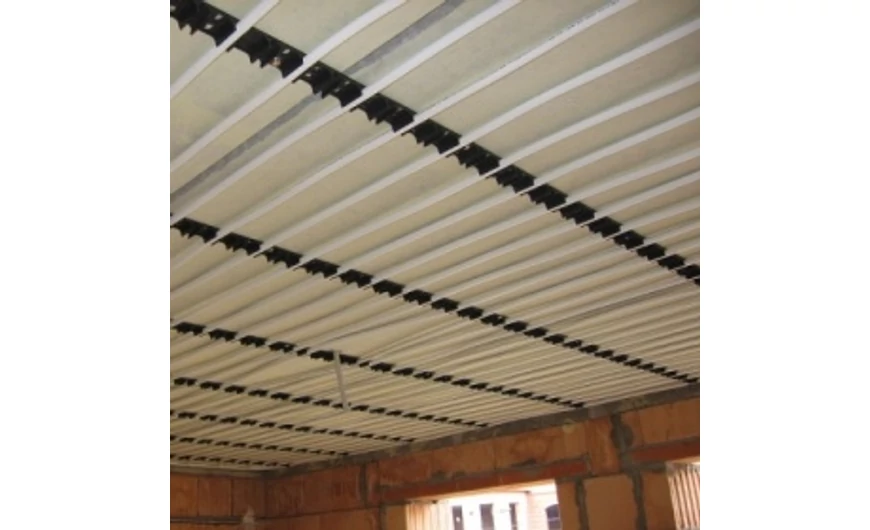 Mennyezetfűtés és -hűtés